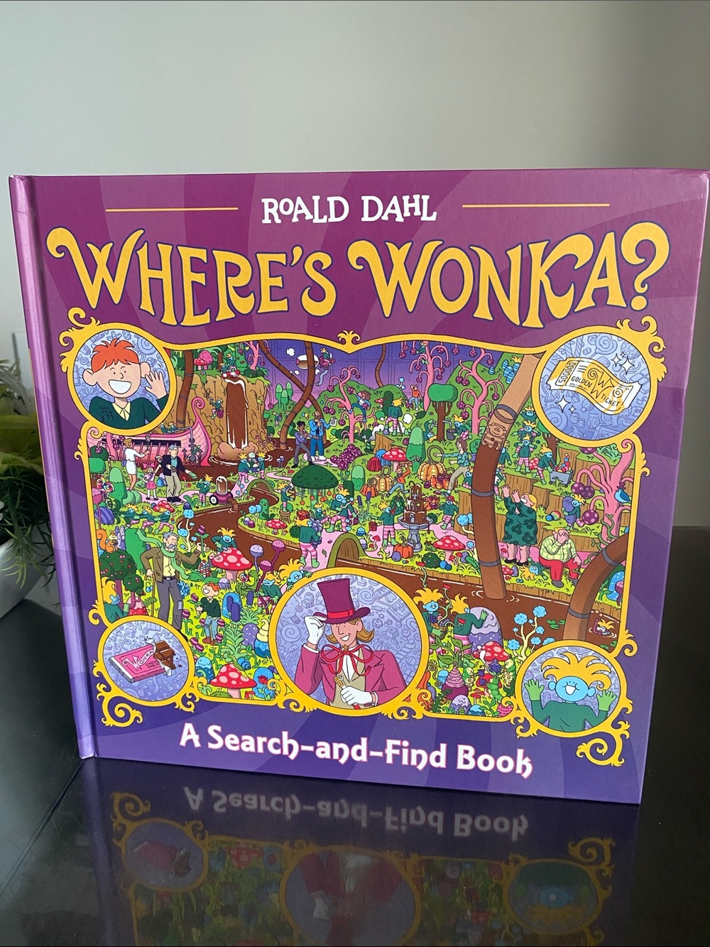 NEW🌈 Where's Wonka? Search-and-Find Book by Roald Dahl